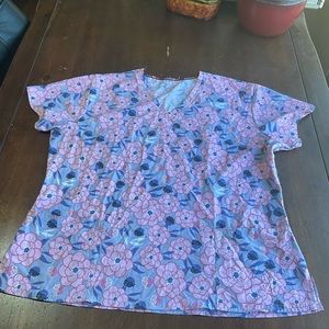 Divine Stretch size 2X Scrub top